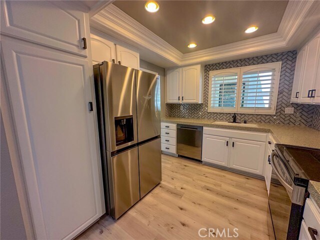 Building Photo - 3327 Bahia Blanca E