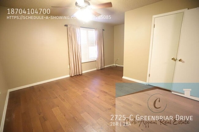 Building Photo - 2725 Greenbriar Dr