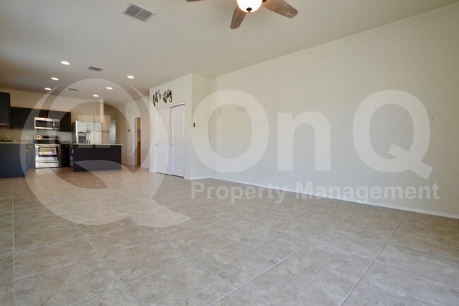 Building Photo - 2386 E San Lorenzo Trail