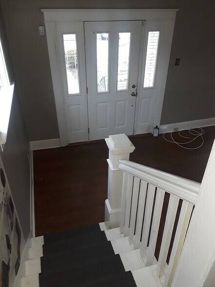 Picture of front door from platform - 4563 S 1st St