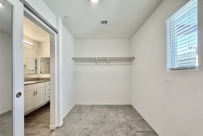 Building Photo - 12349 Radiant Sunrise Rd