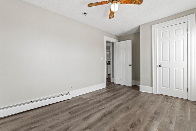 Building Photo - 28 S Beech St