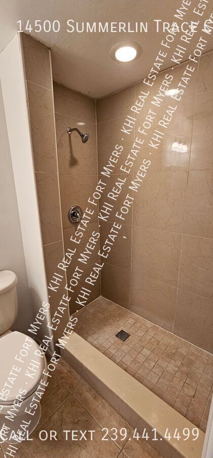 Building Photo - 14500 Summerlin Trace Ct