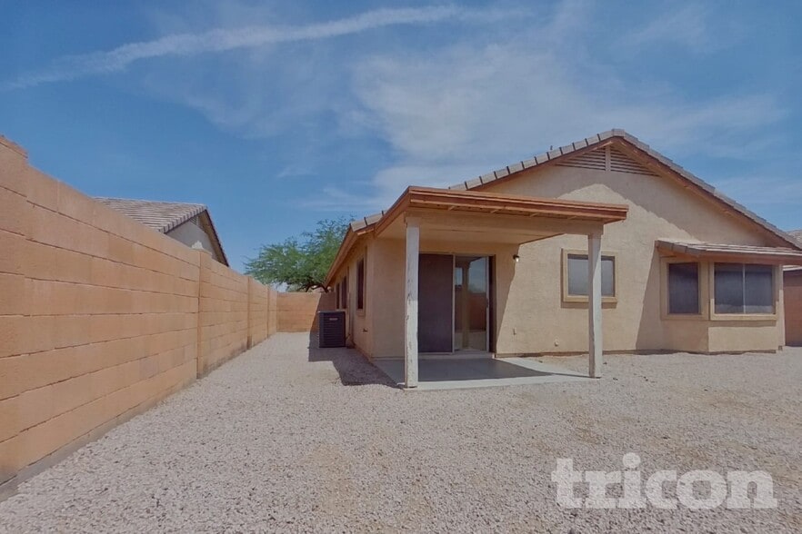 Building Photo - 25683 W St Kateri Dr