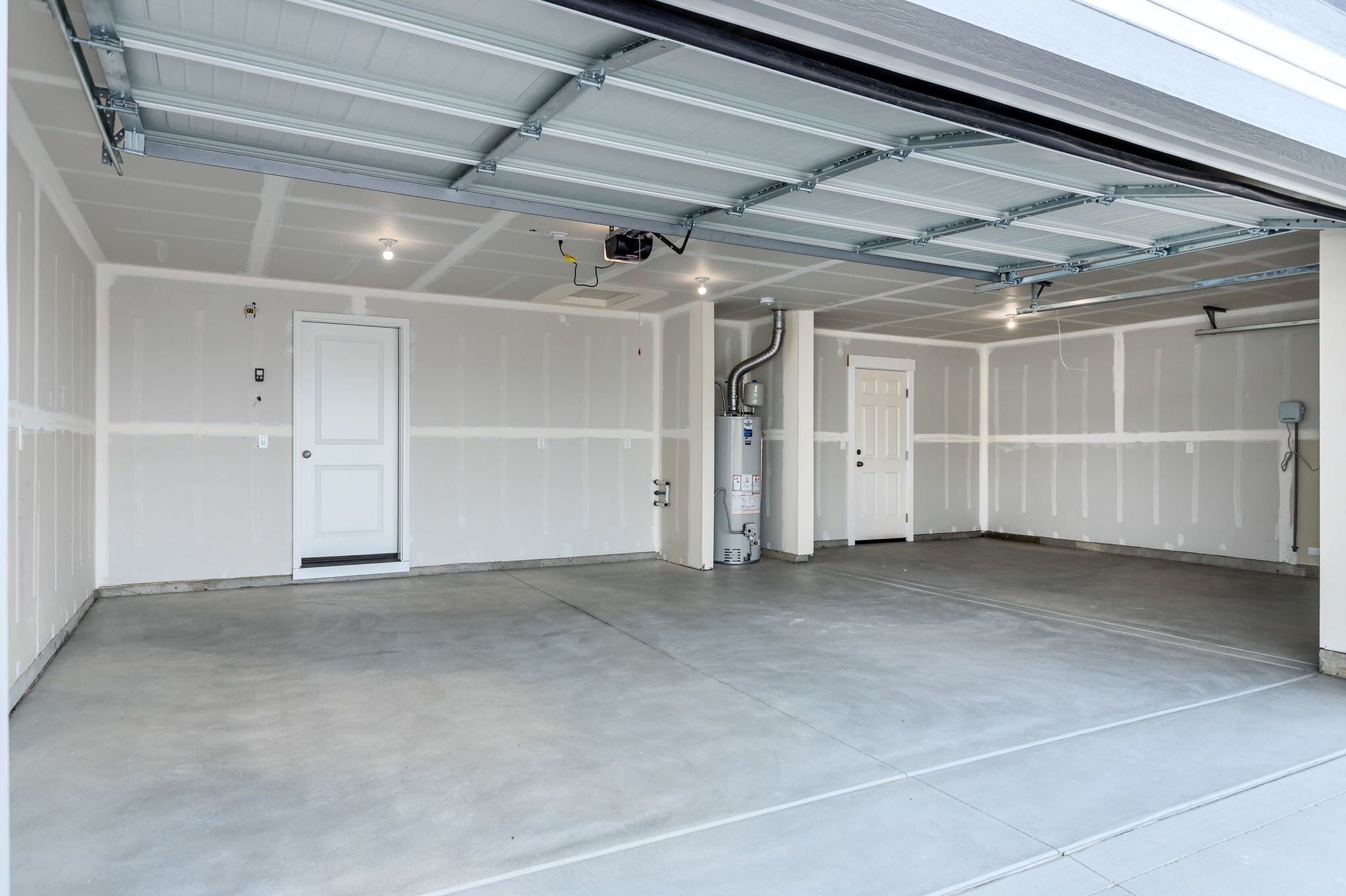 Garage - 11363 Bluefield Dr