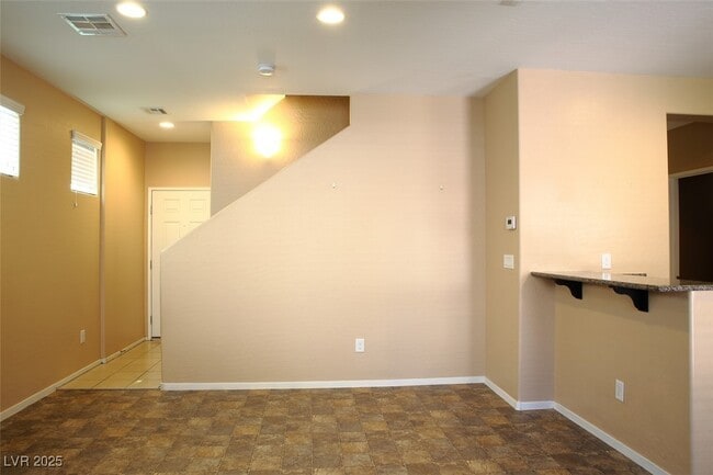 Building Photo - 7508 Luna Bella Ave