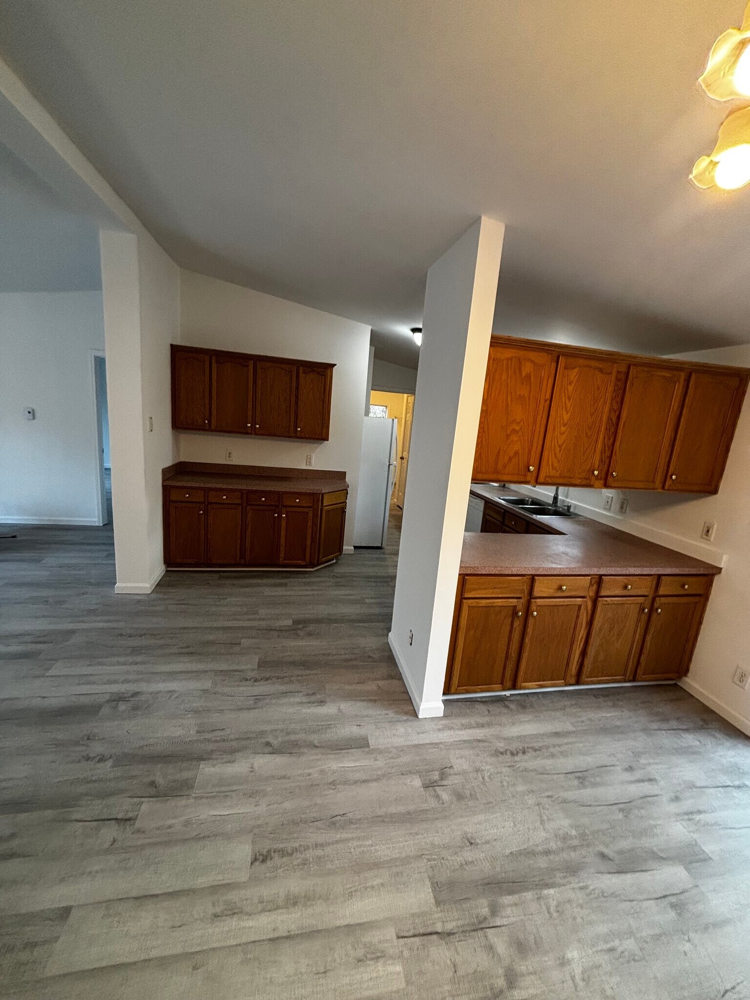 Building Photo - 9294 Bluebird Ct