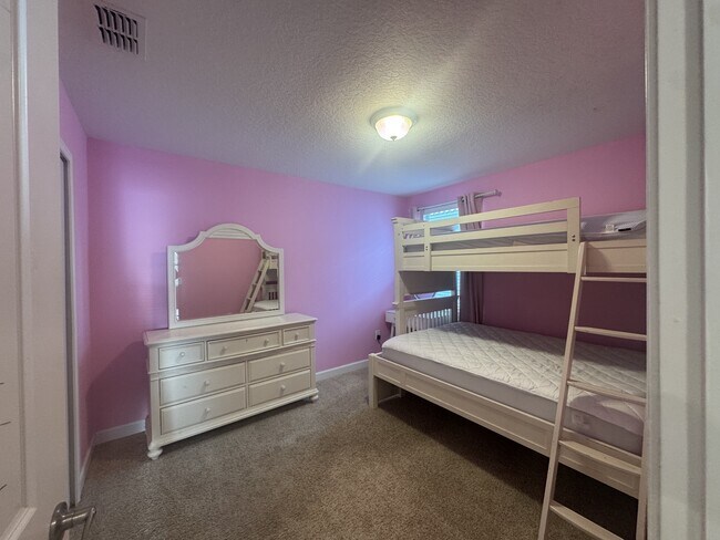 Building Photo - 1564 Tempo Ln