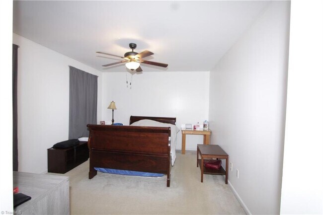 Building Photo - 485 Mae Stone Dr