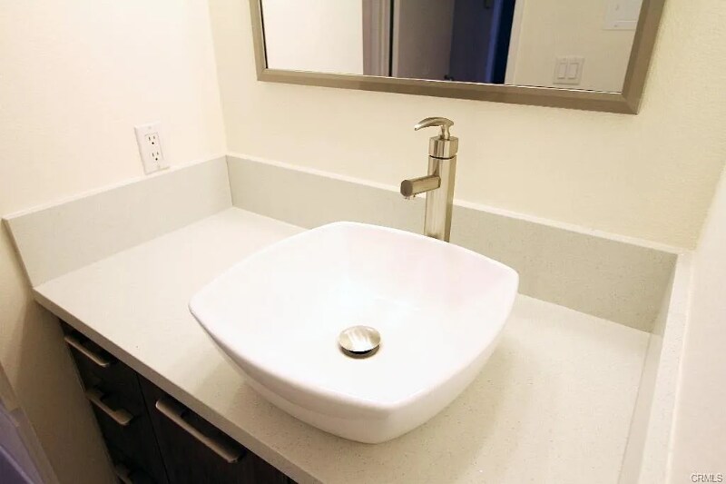 Building Photo - 23617 Golden Springs Dr