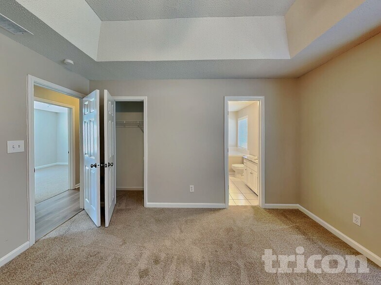 Building Photo - 3023 Ryan Rd