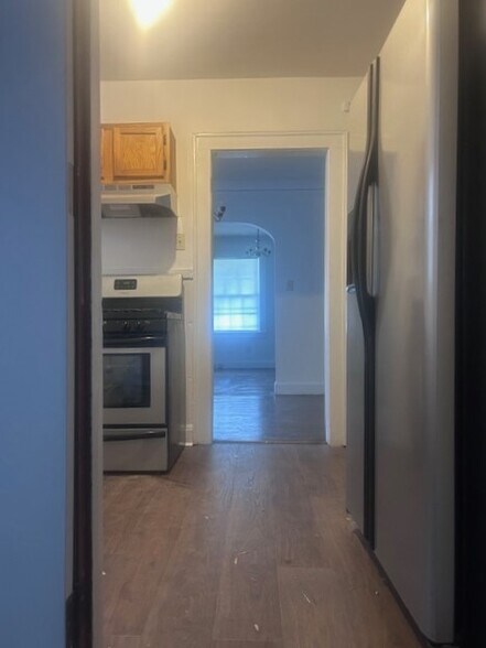 Building Photo - 3336 Park Ave