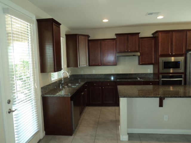 Building Photo - 269 Prestwick Ct