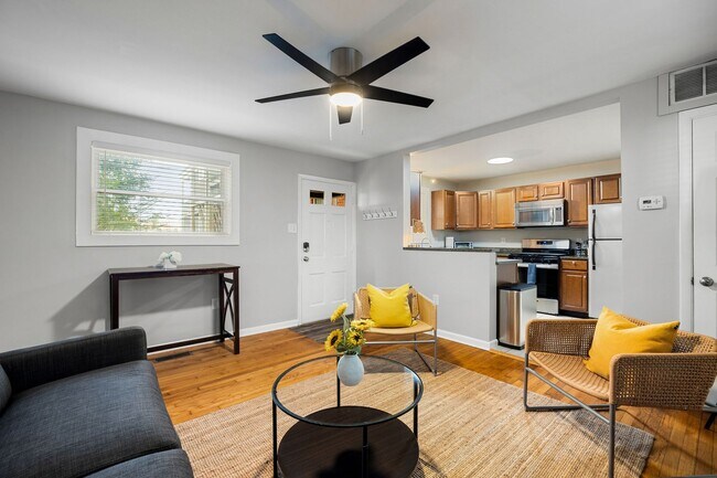 Building Photo - 3018 Park Ave