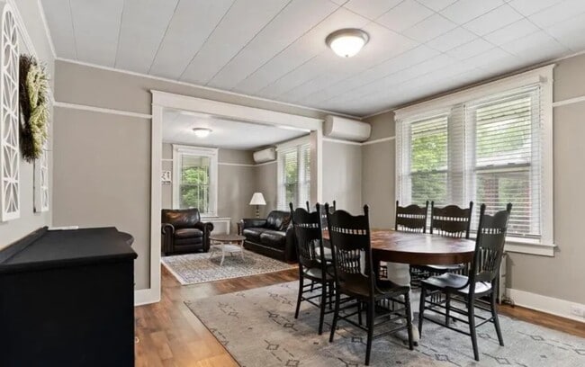 Building Photo - Coming Soon - Charming 3 Bedroom, 1.5 Bath...