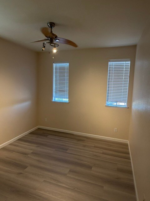 Building Photo - 274 Finchwood Dr