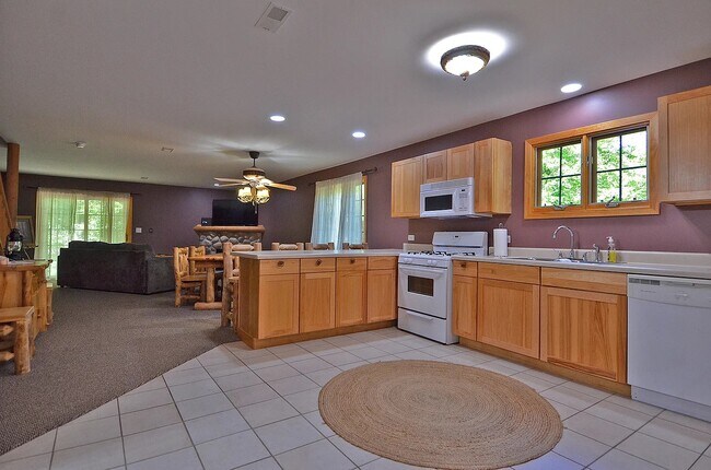 Building Photo - 2643 N Il Route 178