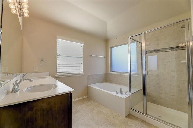 Building Photo - 1108 Cheyenne Dr