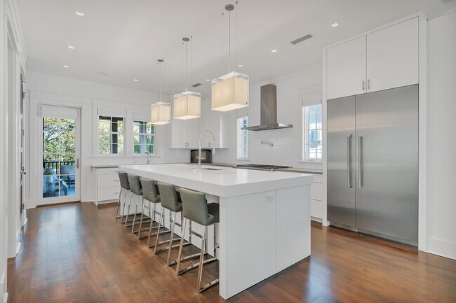 Building Photo - 69 Cypress Walk