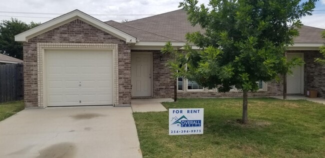 Building Photo - 4606 Waterfall Dr