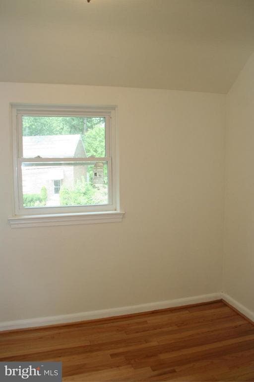 Building Photo - 305 N Emerson St