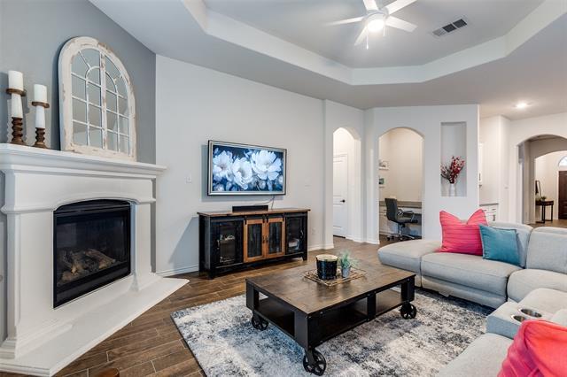 Building Photo - 3129 Maverick Dr