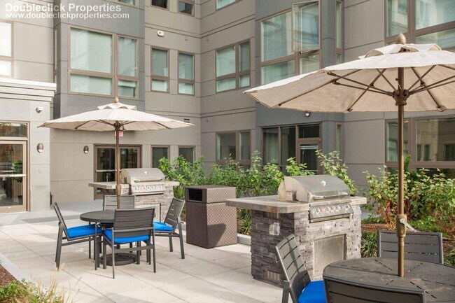 Building Photo - 180 Eastern Ave