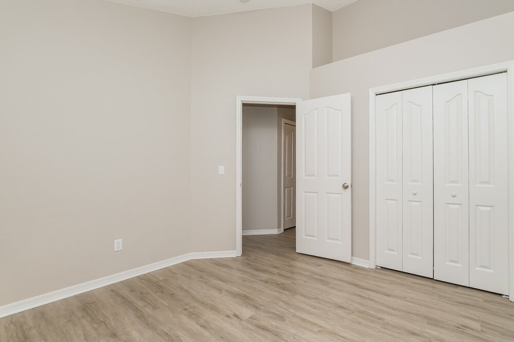Building Photo - 5660 Paddock Trail Dr