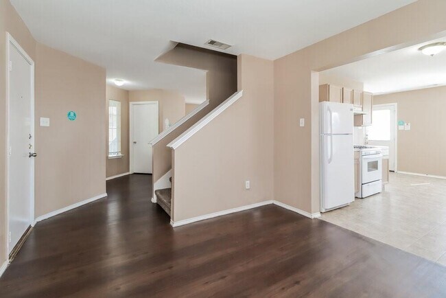Building Photo - 9310 Abbotshall Ln