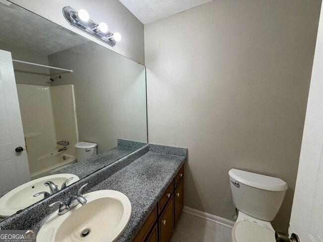 Building Photo - 105 Fruitwood Trce