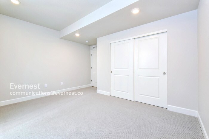 Building Photo - 6936 Hidden Cv Ct
