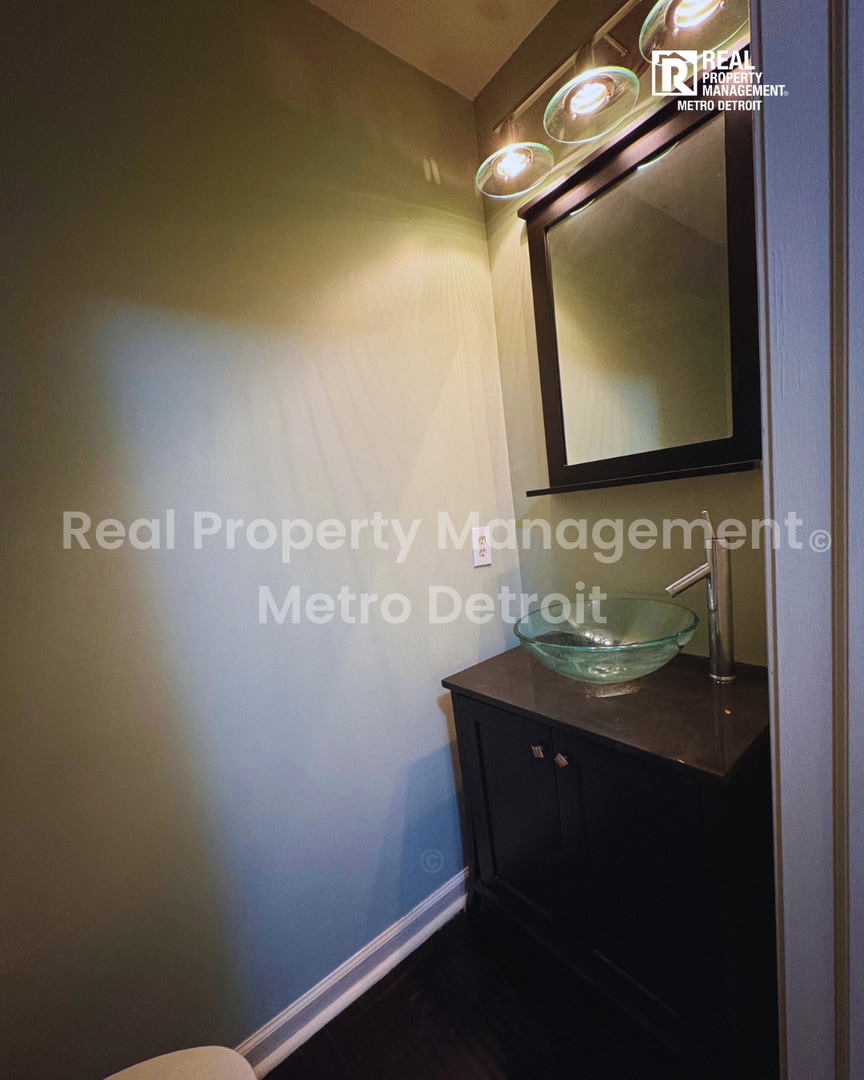 Building Photo - 172 Parsons Ln