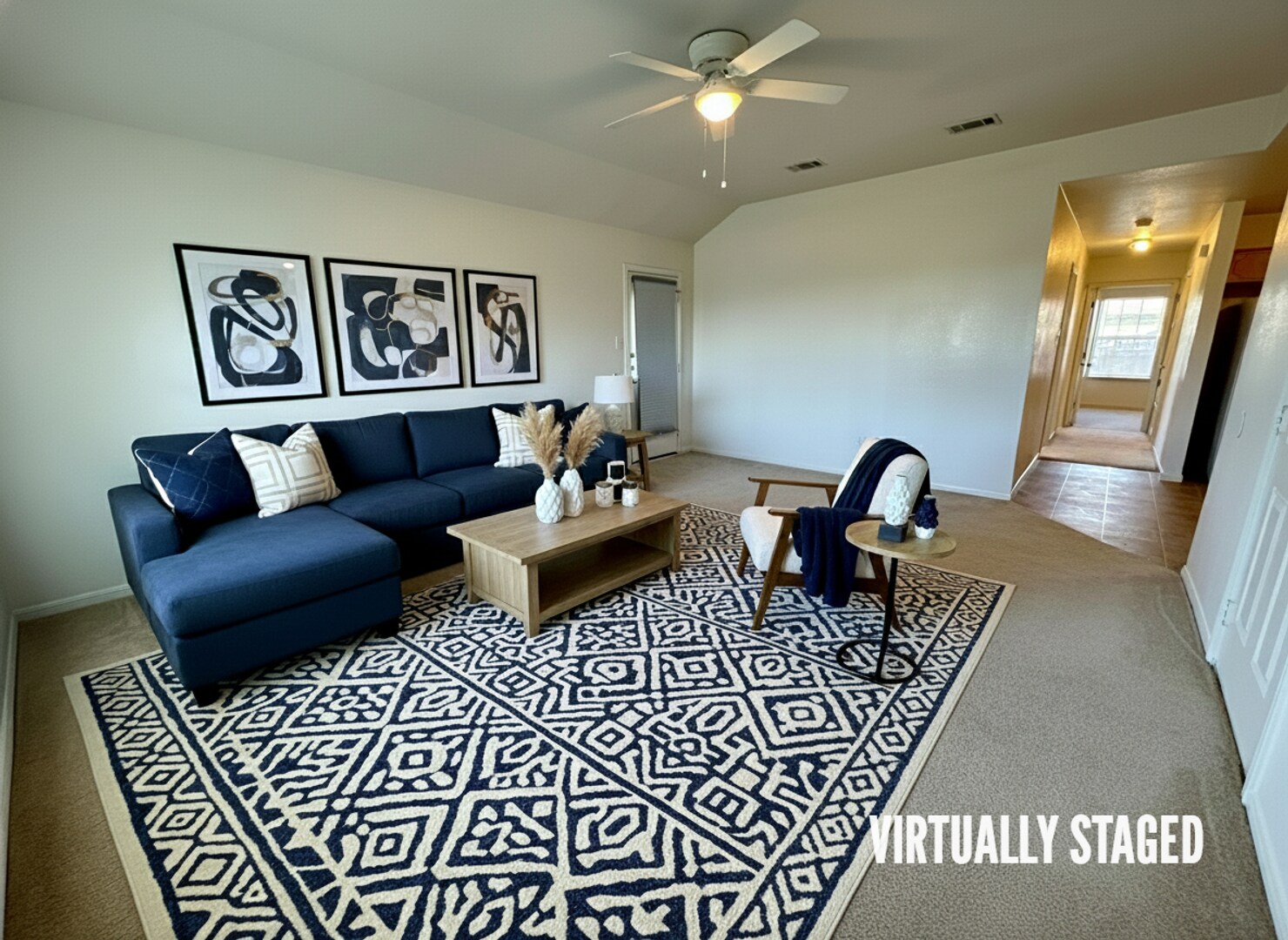 Building Photo - 408 W St John Ave