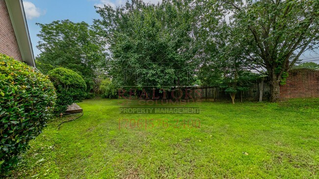 Building Photo - 2250 Rock Springs Ct