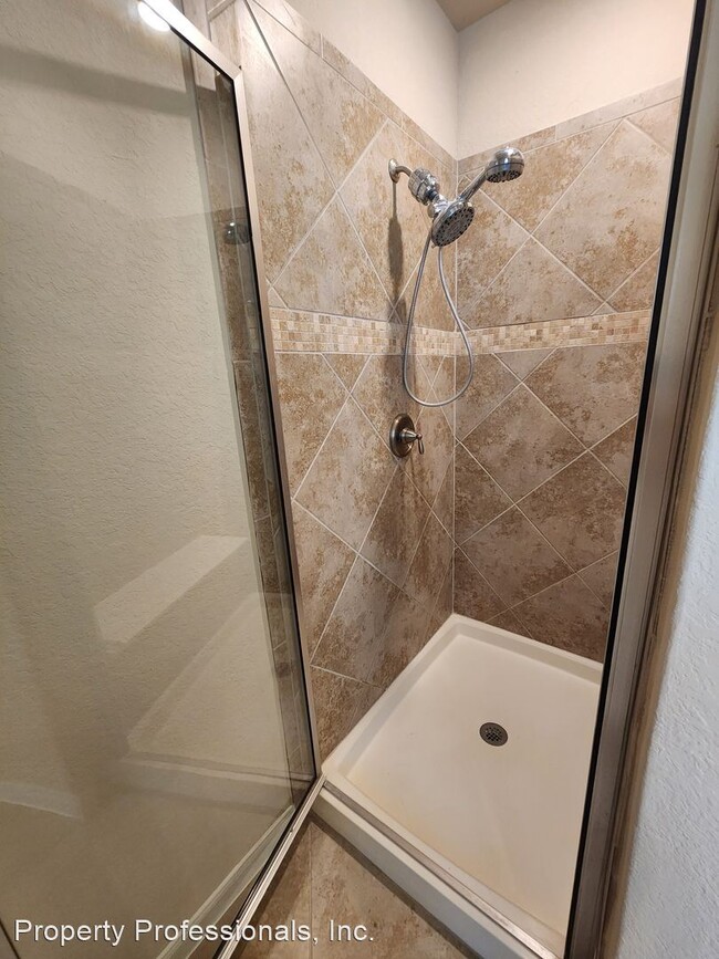 Building Photo - 3 br, 2 bath House - 3013 Sandstone Way