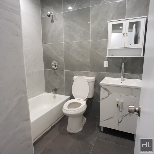 Building Photo - LIBERTY AVENUE