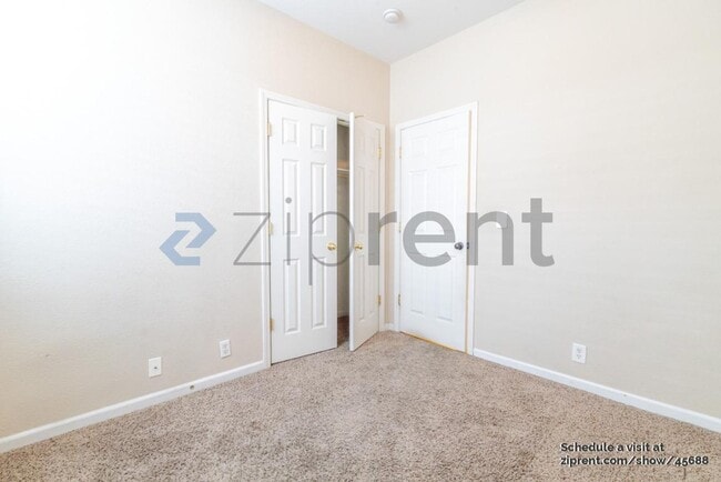 Building Photo - 4919 Jurgenson Way