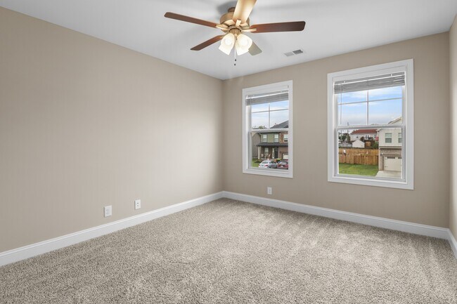 Building Photo - 845 Macon Ln