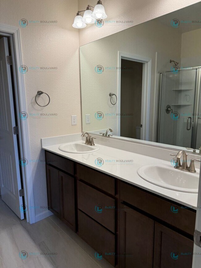 Building Photo - Half Month Free Look and Lease Special!!!  Brand New! Luxury and Convenience: Fully Equipped 3-Be...