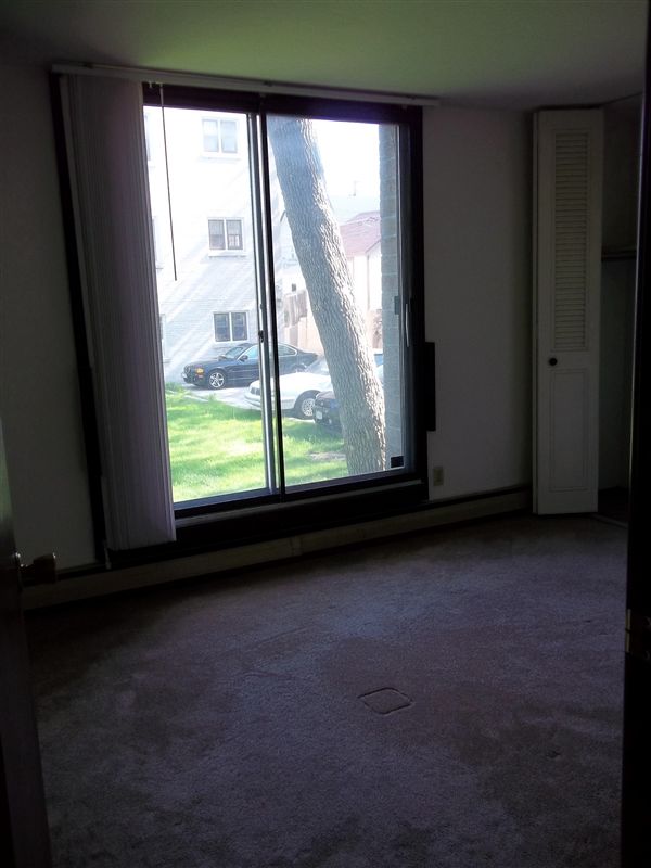 Building Photo - 3438 N Oakland Ave