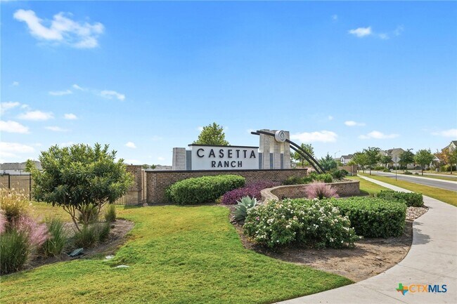 Building Photo - 251 Chesterfield Dr