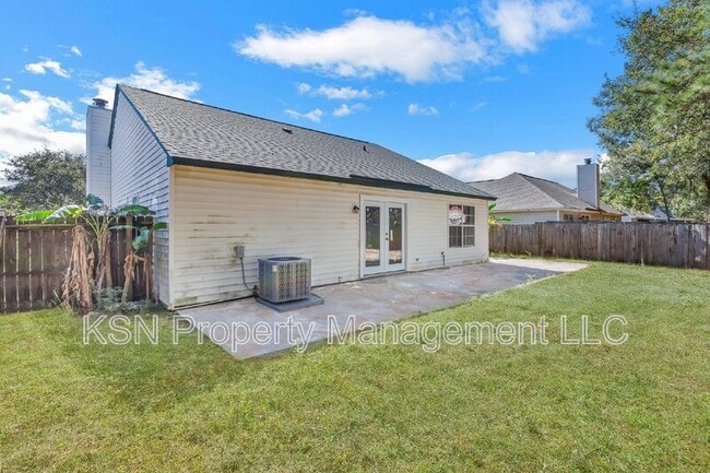 Building Photo - 129 Finn Cir