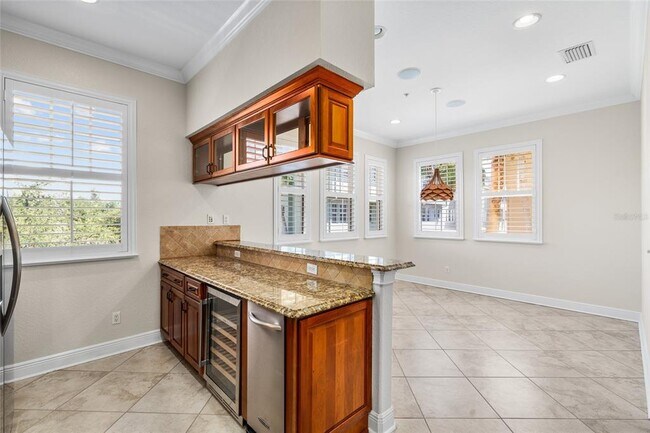 Building Photo - 6002 Printery St