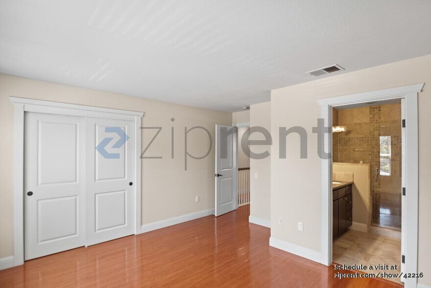 Building Photo - 865 Carlisle Way