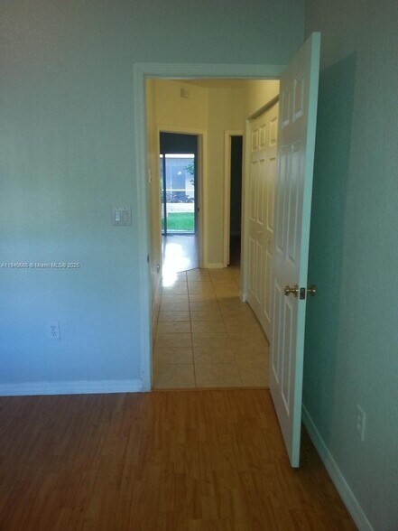 Building Photo - 5630 NW 114th Path