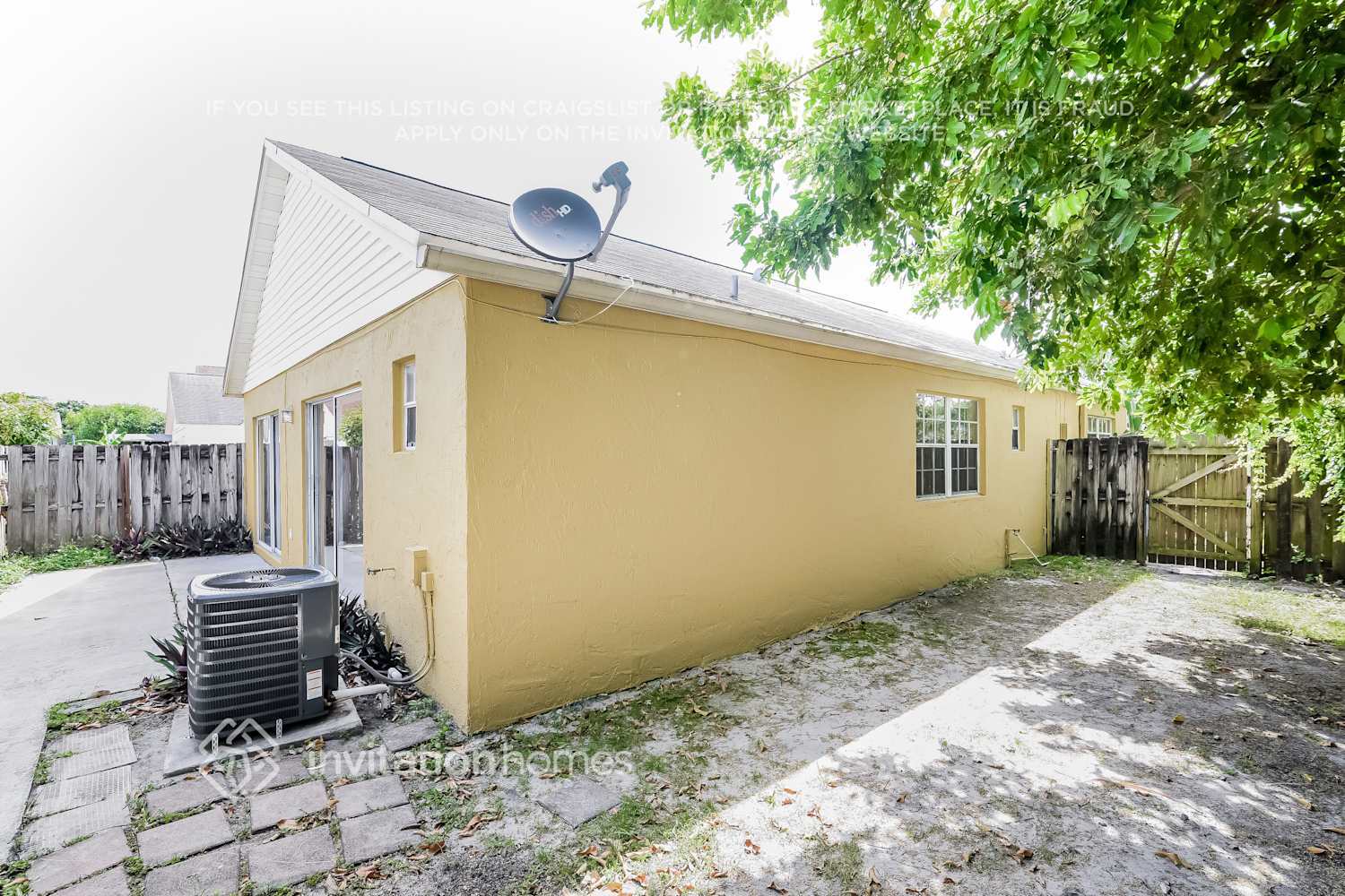 Building Photo - 9949 W Daffodil Ln