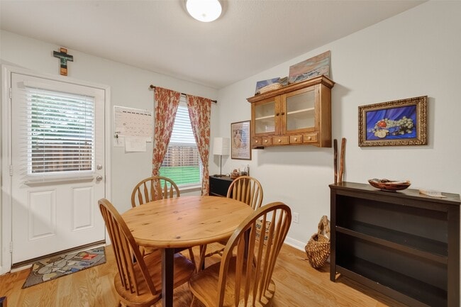 Building Photo - 4611 Snowdrop Ct