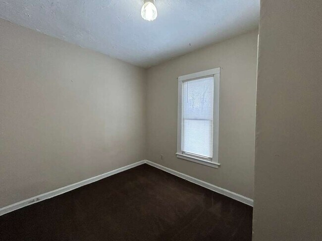 Building Photo - 349-351 Courtland St, Painesville, OH 44077