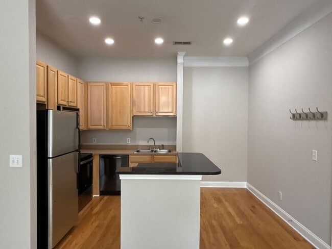 Building Photo - Condo in First Ward - T.R. Lawing Realty P...