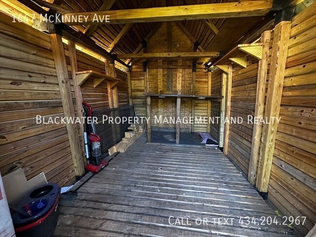 Building Photo - 1647 McKinney Ave